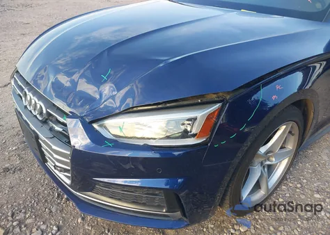 2019 Audi A5 45 Premium z USA, uszkodzony, nr VIN WAUTNAF56KA079935